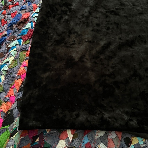 Loft Black Crushed Velvet Mini Skirt Women’s Size XL Stretch Witchy Holiday Goth - Picture 10 of 14